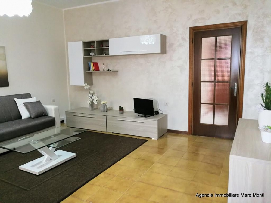 *LA CASARA* LOCALITY SCARDOVARI  